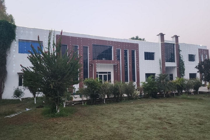 Shri Guru Ram Das College of Education campus in Halwara, Punjab, India — photo 2