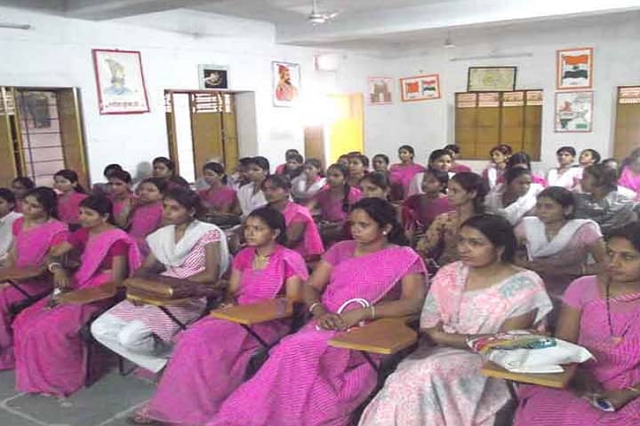 Krishna Mahila Teachers Training College campus in Udaipur, Rajasthan, India — photo 2