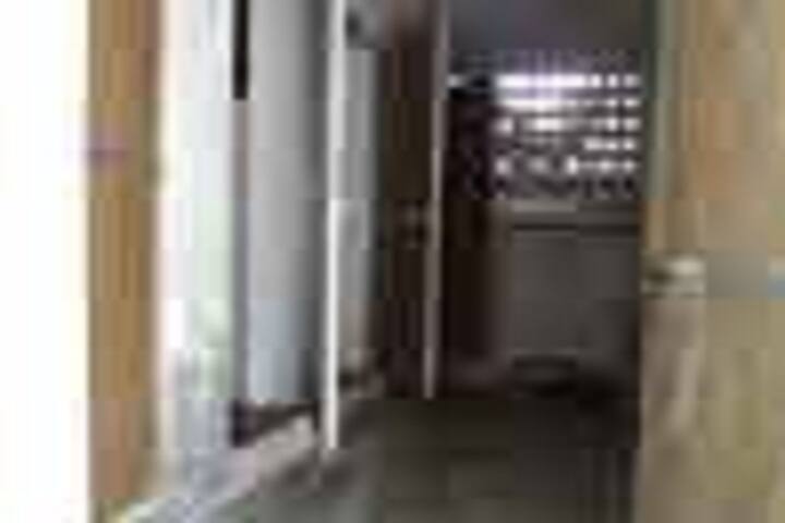 Krishna Mahila Teachers Training College campus in Udaipur, Rajasthan, India — photo 4