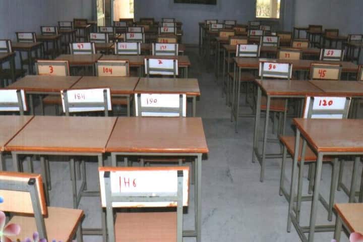 Smt Parmeshwari Devi Dhanraj Khaitan Mahila B Ed College campus in Sikar, Rajasthan, India — photo 2