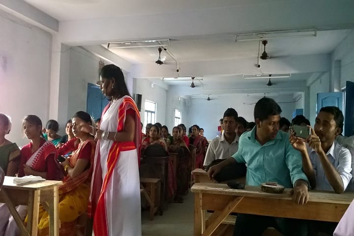 Subhas Chandra Basu B Ed Training College campus in Medinipur, West Bengal, India — photo 4