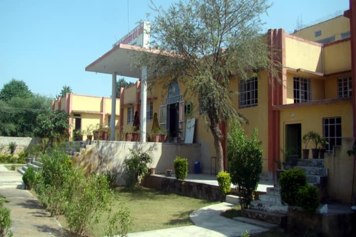 Smt Kunani Devi Mahila Teacher Training College campus in Nawalgarh, Rajasthan, India — photo 1