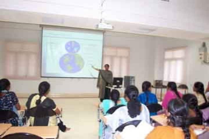Meenakshi College for Women campus in Chennai, Tamil Nadu, India — photo 5