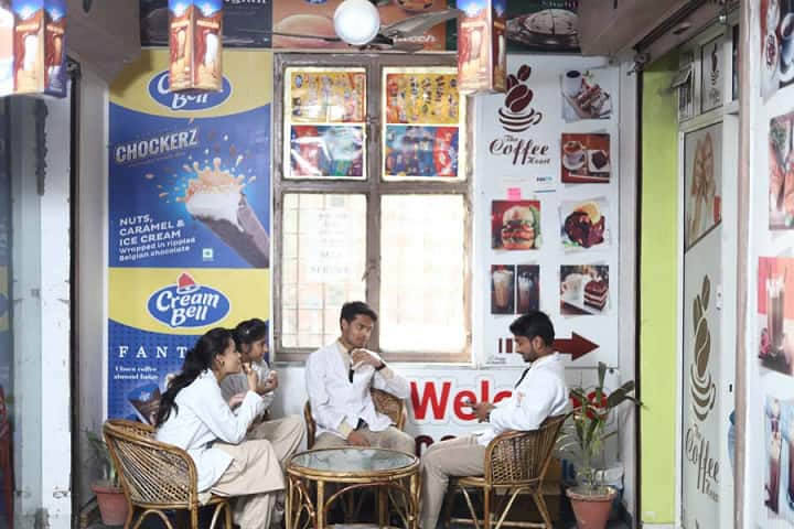 Subharti College of Fine Art and Fashion Design campus in Meerut, Uttar Pradesh, India — photo 5