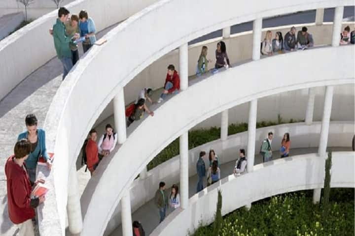 RP Mishra College of Pharmacy campus in Fatehpur, Uttar Pradesh, India — photo 1