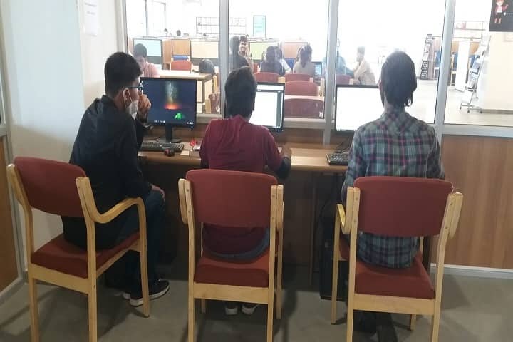 School of Physiotherapy campus in Surat, Gujarat, India — photo 3
