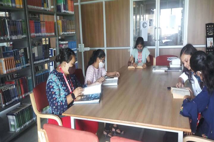 School of Physiotherapy campus in Surat, Gujarat, India — photo 4