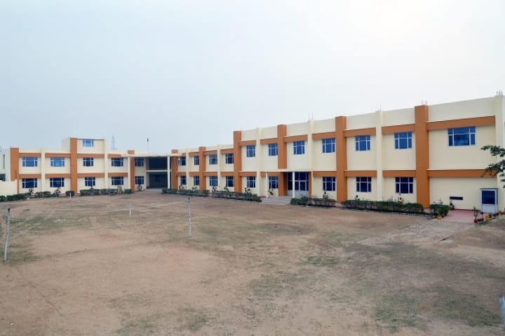 Sardar Chanan Singh Ghumman Memorial College of Education campus in Shahbaad Markanda, Haryana, India — photo 1