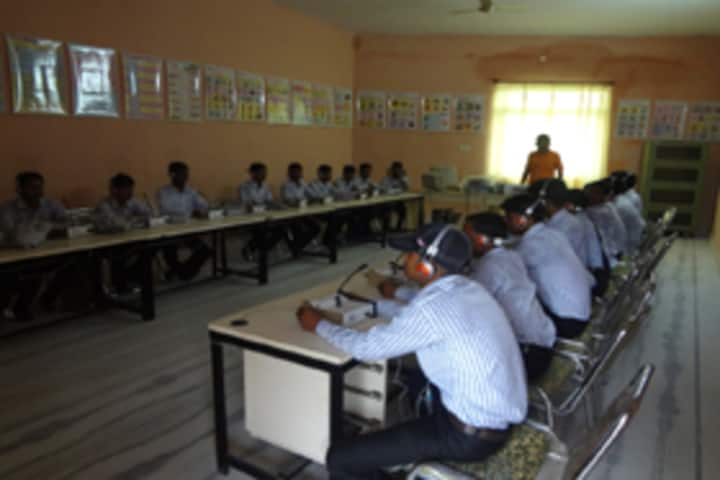 Mother India Shiksha Shastri Mahavidyalaya campus in Jhalawar, Rajasthan, India — photo 3