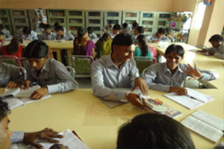 Mother India Shiksha Shastri Mahavidyalaya campus in Jhalawar, Rajasthan, India — photo 4