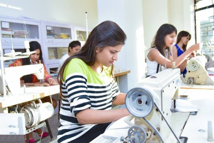JD Institute of Fashion Technology campus in Bangalore, Karnataka, India — photo 5