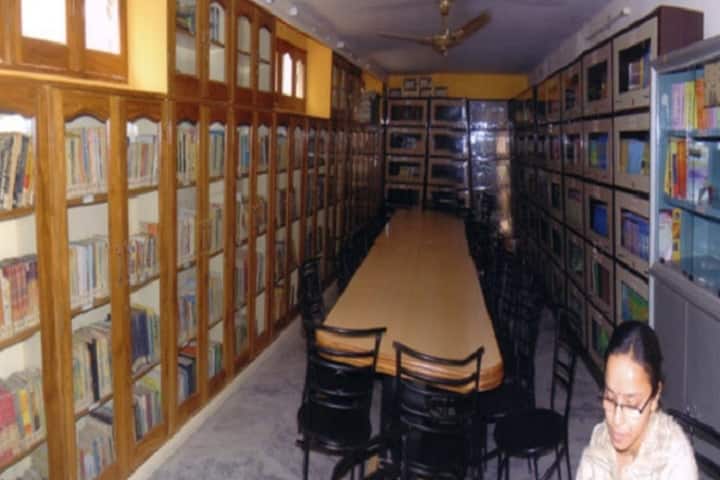 Aadinath Mahila Teacher's Training College campus in Udaipur, Rajasthan, India — photo 4