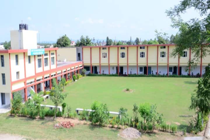 Guru Teg Bahadur Khalsa College of Education campus in Dasuya, Punjab, India — photo 2