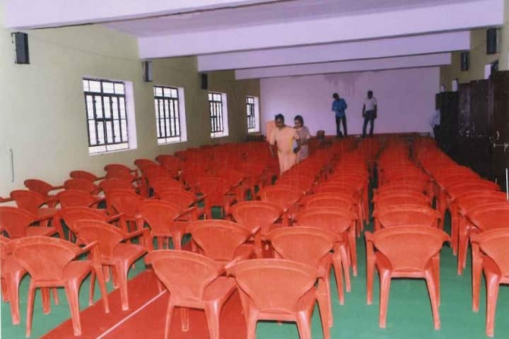 Triveni Teacher Training College campus in Jaipur, Rajasthan, India — photo 2