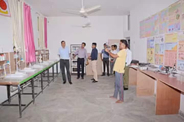 Taj Memorial Teachers Training College campus in Jaipur, Rajasthan, India — photo 4