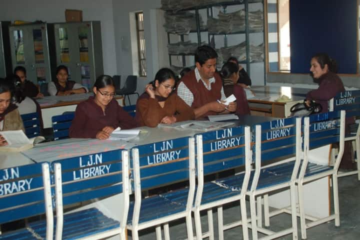 Lala Jagat Narayan Education College campus in Jalalabad, Punjab, India — photo 2