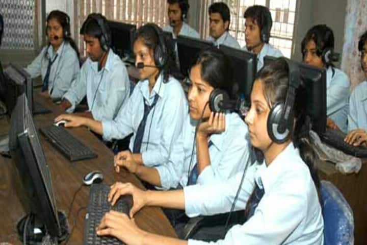 Lala Jagat Narayan Education College campus in Jalalabad, Punjab, India — photo 3