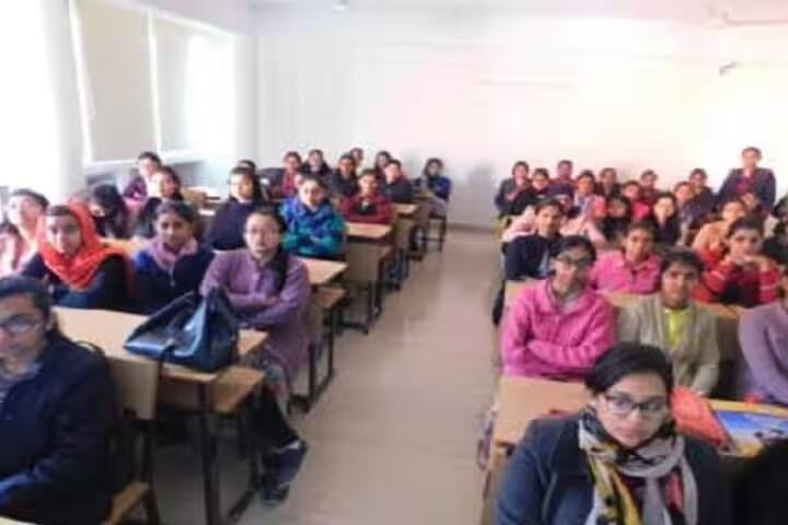 Dev Samaj College of Education campus in Chandigarh, India — photo 2