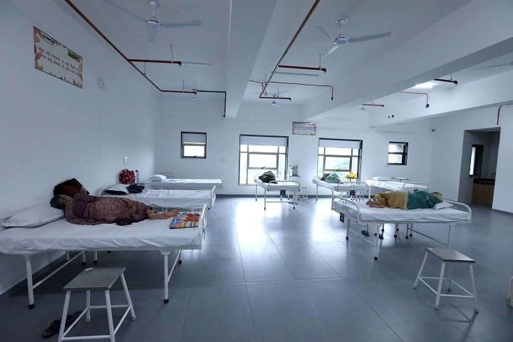 PP Savani Ayurvedic College and Hospital campus in Surat, Gujarat, India — photo 3
