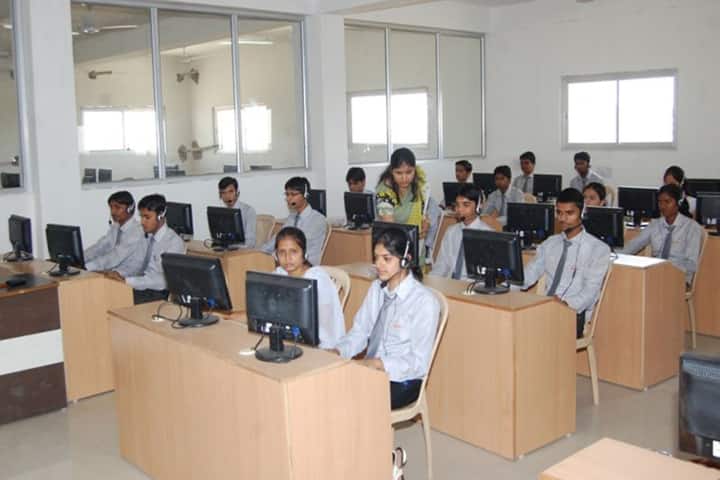 Gurukul Institute of Engineering and Technology campus in Ranpur, Rajasthan, India — photo 3