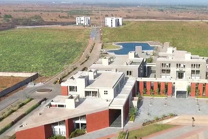 School of Nursing campus in Surat, Gujarat, India — photo 1