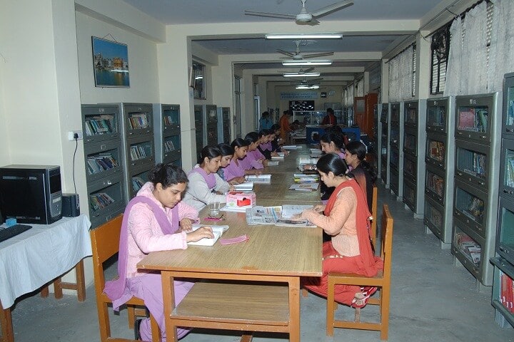 Sant Nischal Singh College of Education for Women campus in Yamuna Nagar, Haryana, India — photo 2