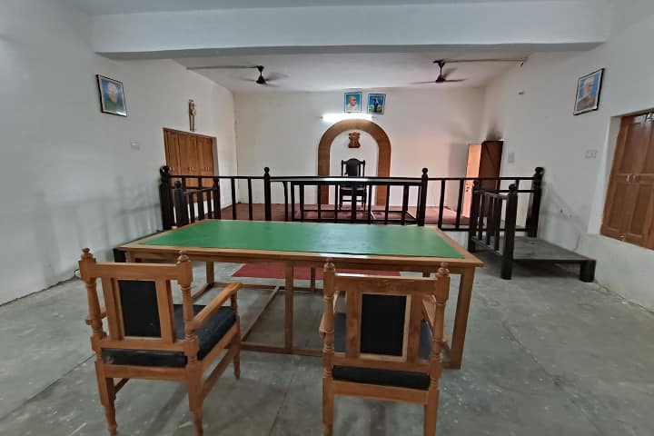 Prayag Citizen Law College campus in Allahabad, Uttar Pradesh, India — photo 3