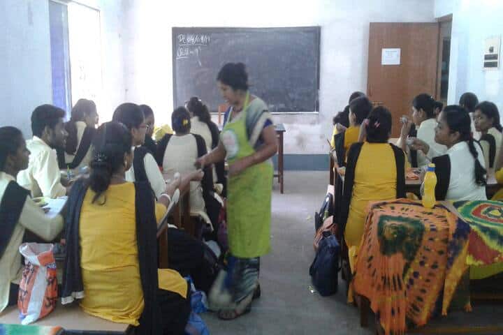 Parbati Teachers' Training Institute campus in Asansol, West Bengal, India — photo 3