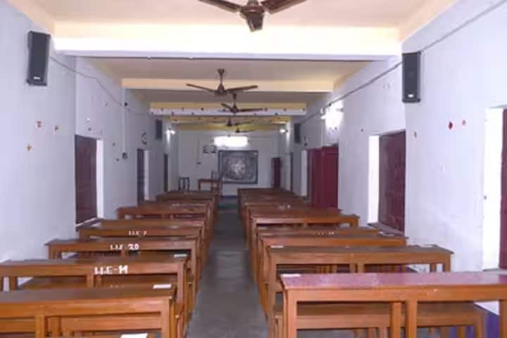Indrani Devi Institute of Education campus in Hooghly, West Bengal, India — photo 2