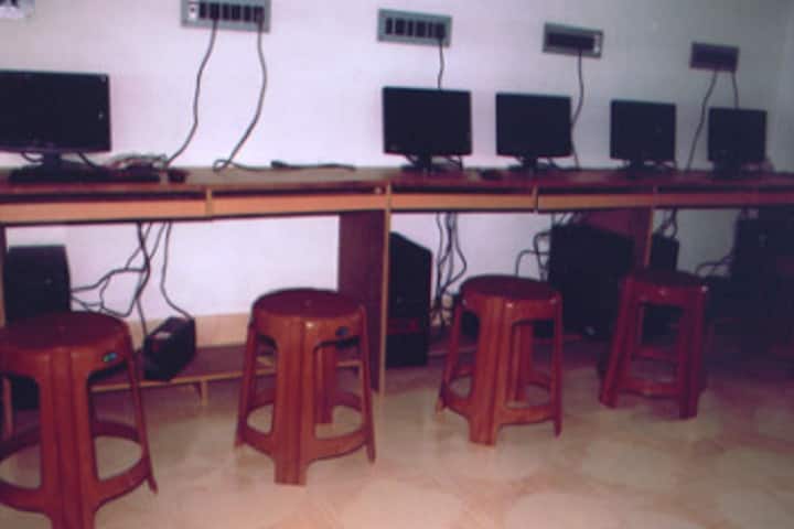 Chinsurah College of Education campus in Hooghly, West Bengal, India — photo 2