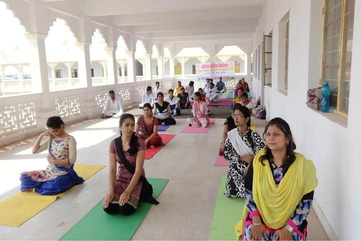 Maharishi Mahesh Yogi Vedic Vishwavidyalaya campus in Jabalpur, Madhya Pradesh, India — photo 4