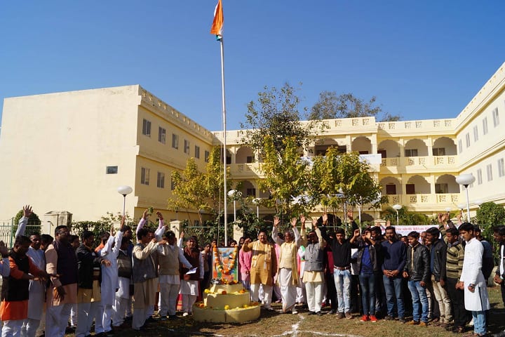 Maharishi Mahesh Yogi Vedic Vishwavidyalaya campus in Jabalpur, Madhya Pradesh, India — photo 5