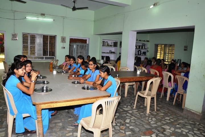 Agarwal Mahila Shikshak Prashikshan Mahavidyalaya campus in Gangapur City, Rajasthan, India — photo 2