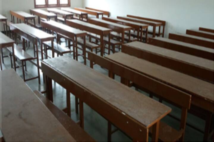 Loyola College of Education campus in Chennai, Tamil Nadu, India — photo 2