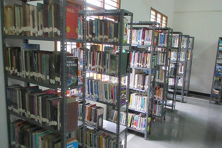 Loyola College of Education campus in Chennai, Tamil Nadu, India — photo 4