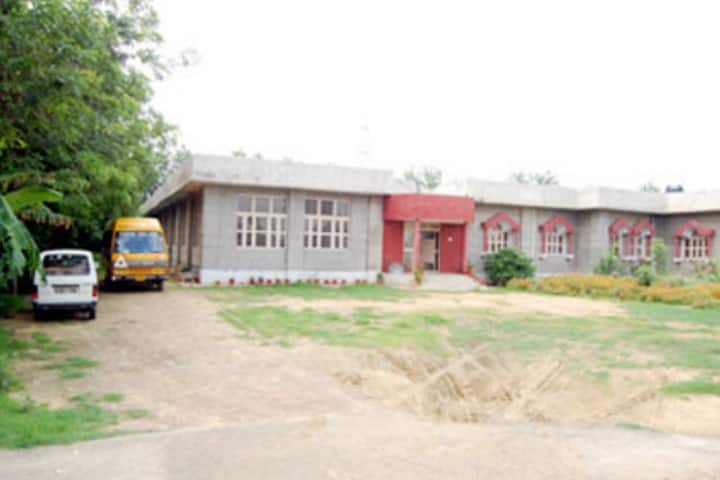 Rise Max College of Education campus in Faridabad, Haryana, India — photo 4