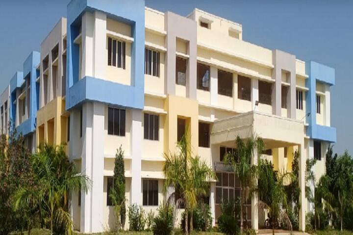 Vivekananda College of Education campus in Sivaganga, Tamil Nadu, India — photo 1
