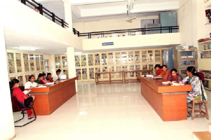 Shri Surupsing Hirya Naik College of Education campus in Nandurbar, Maharashtra, India — photo 6