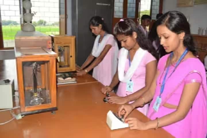 Hari Narain Singh Institute of Teachers Education campus in Ambalia, Bihar, India — photo 5