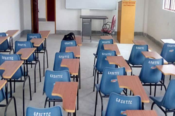 Gyan Prakash Swami Vivekanand Teacher's Training College campus in Khusrupur, Bihar, India — photo 2