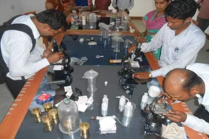 Kamla Bhubneshwar B Ed College campus in Teghra, Bihar, India — photo 6