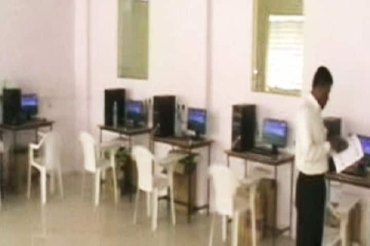 Vidarbha Institute of Pharmacy campus in Washim, Maharashtra, India — photo 2