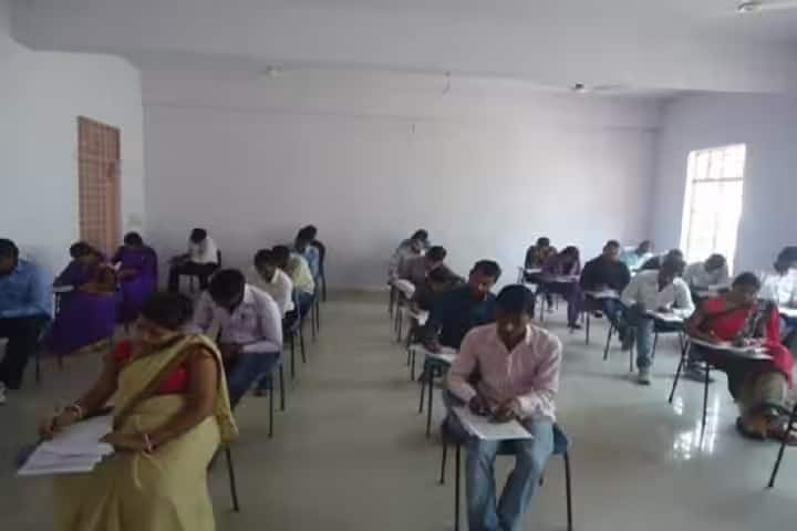 Kingway Technical Institute B Ed College campus in Kulharia, Bihar, India — photo 4