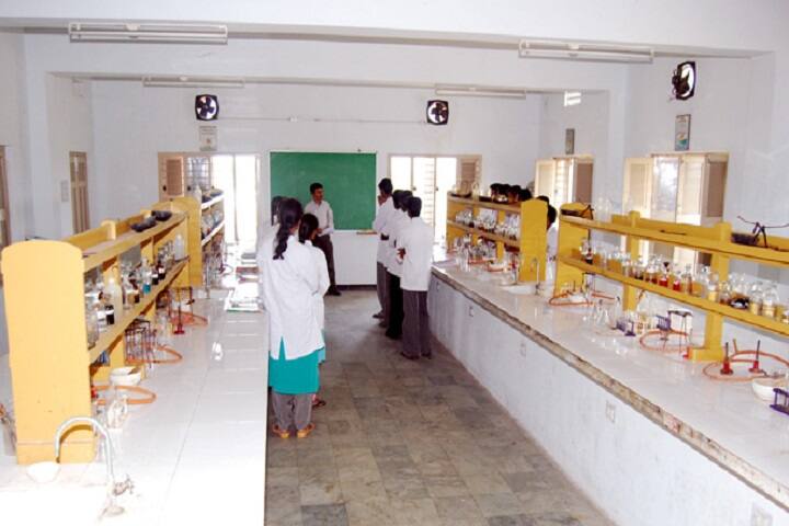 Victoria College of Pharmacy campus in Nallapadu, Andhra Pradesh, India — photo 5