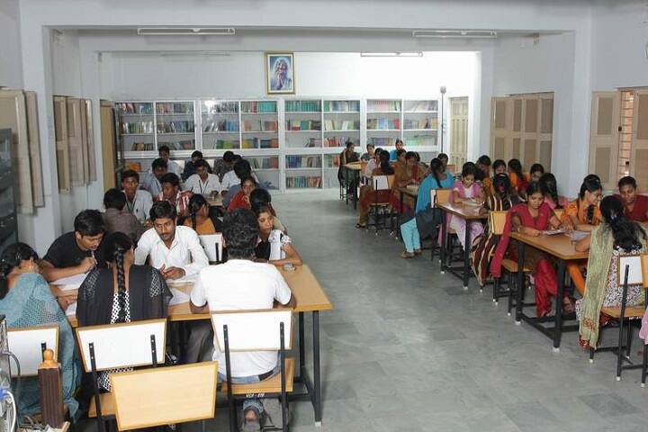 Victoria College of Pharmacy campus in Nallapadu, Andhra Pradesh, India — photo 6