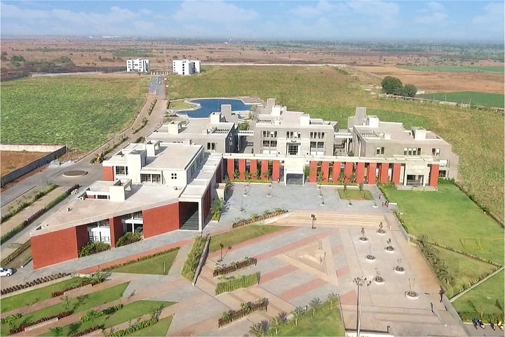 PP Savani School of Engineering campus in Surat, Gujarat, India — photo 2