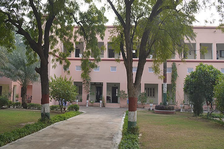 Rao Birender Singh College of Education campus in Rewari, Haryana, India — photo 1