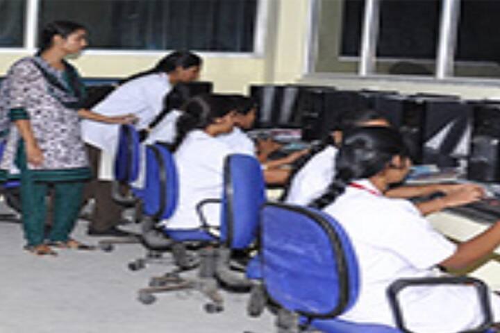 Saastra College of Pharmaceutical Education and Research campus in Varigonda, Andhra Pradesh, India — photo 2