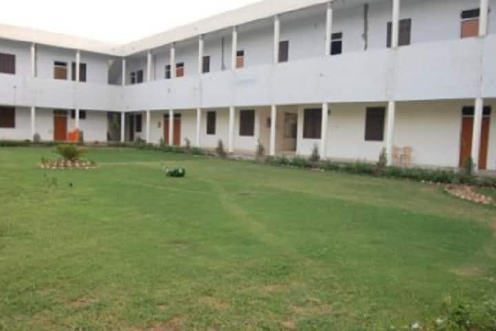 Shri Taijal Teacher Training College campus in Sikar, Rajasthan, India — photo 2
