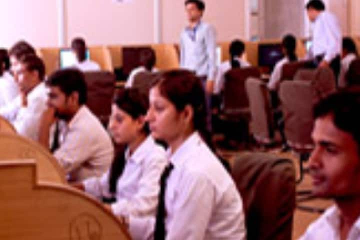 Tantia University campus in Sri Ganganagar, Rajasthan, India — photo 3